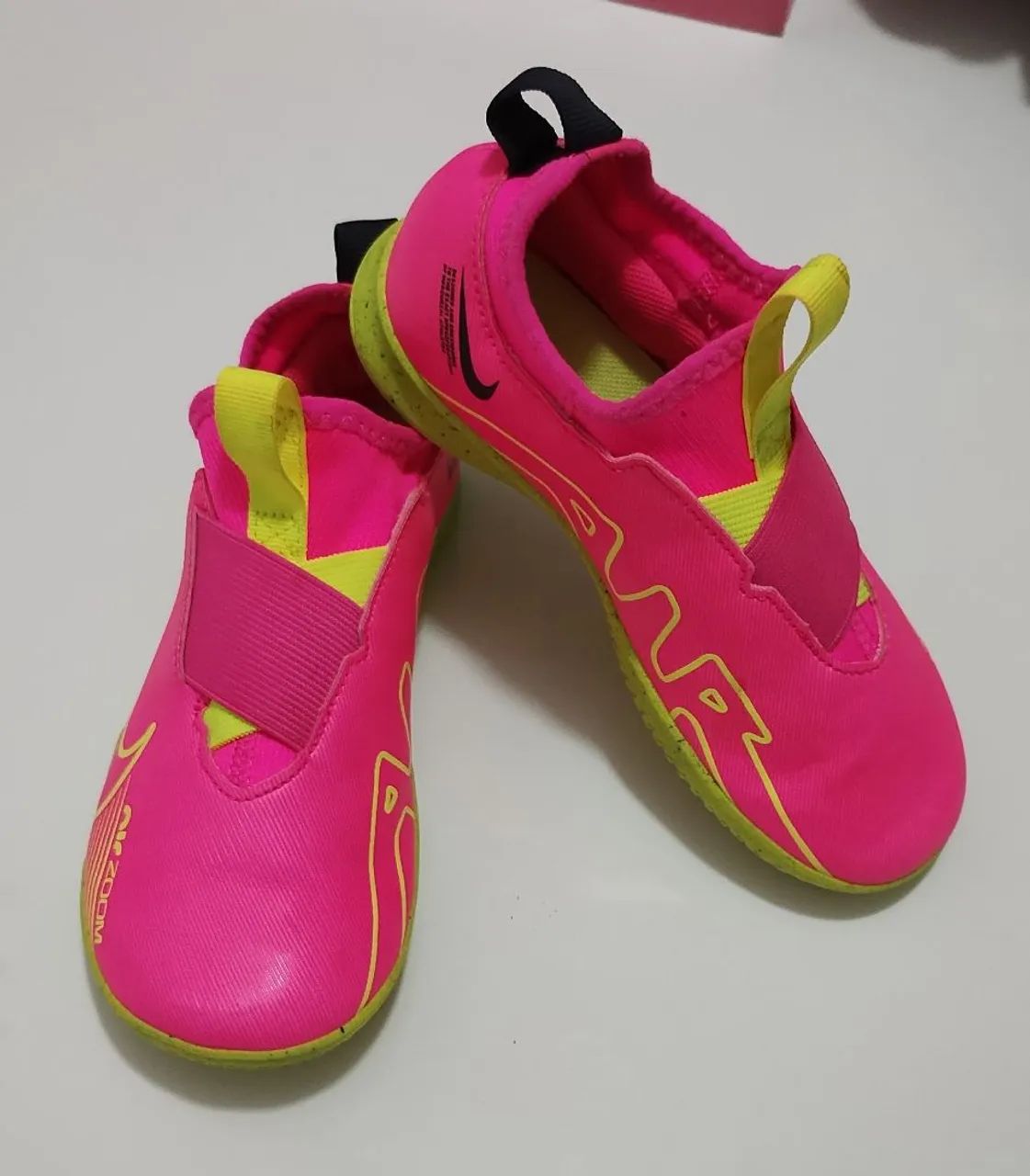 Chuteira Nike MERCURIAL feminina  - Foto 2