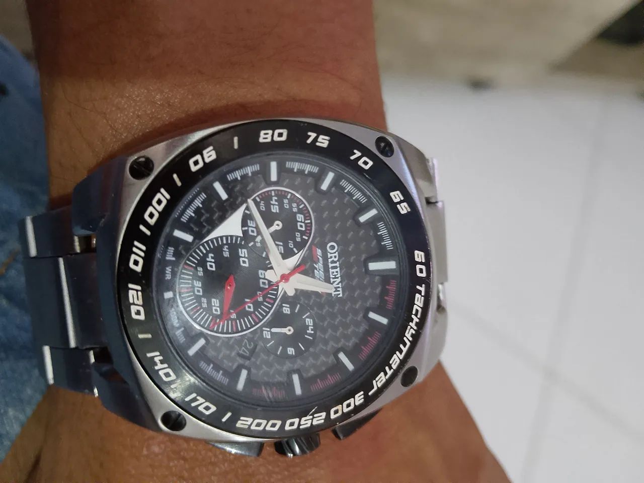 Relógio Orient speed tech