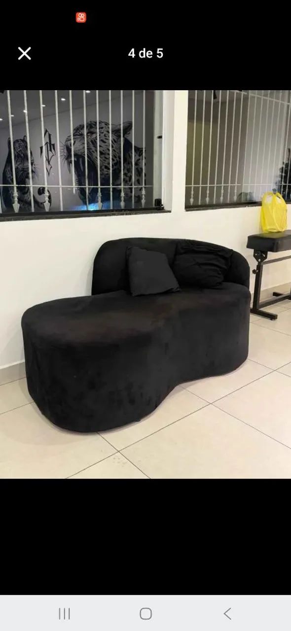 Sofa orgânico preto semi novo 