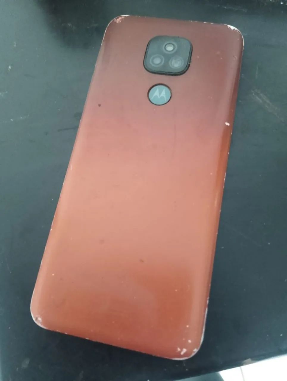 celular smartphone Moto E7 plus 64gb com trinco na tela mas funciona perfeitamente  - Foto 3