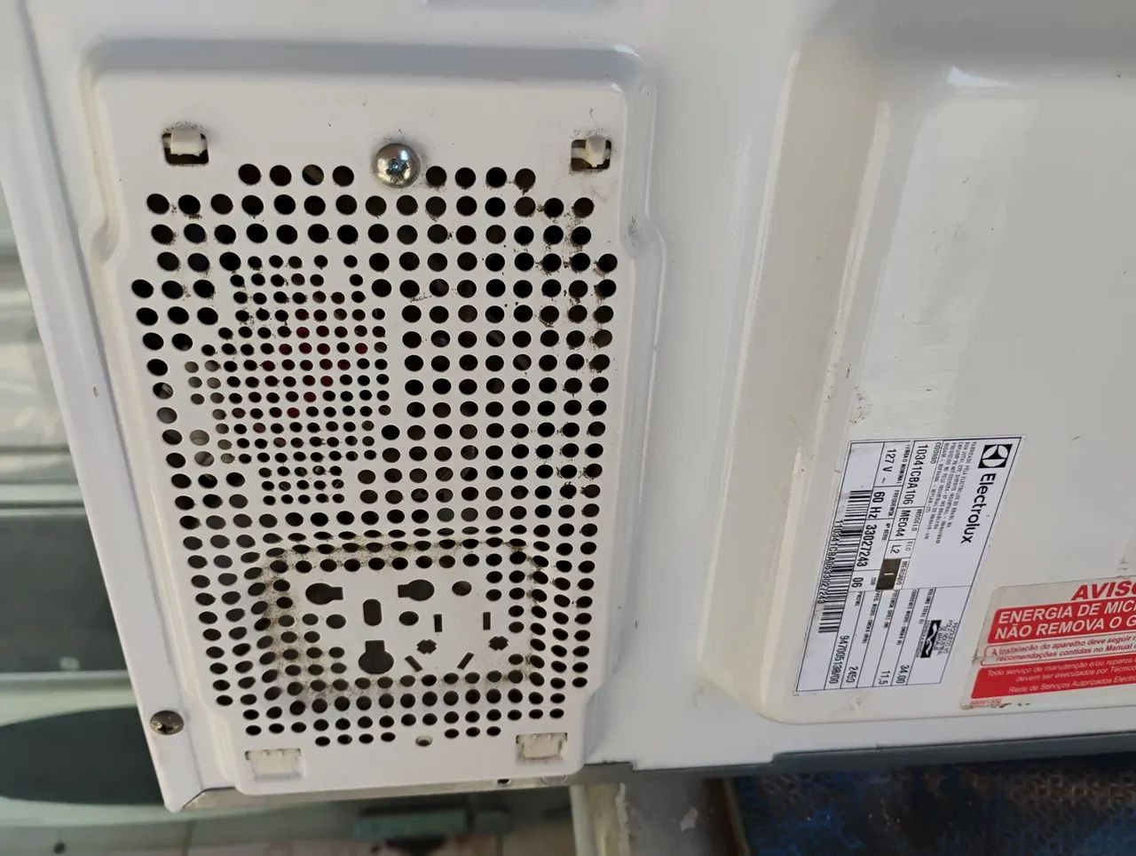 Microondas Electrolux de 34 litros funcionando perfeitamente  - Foto 4
