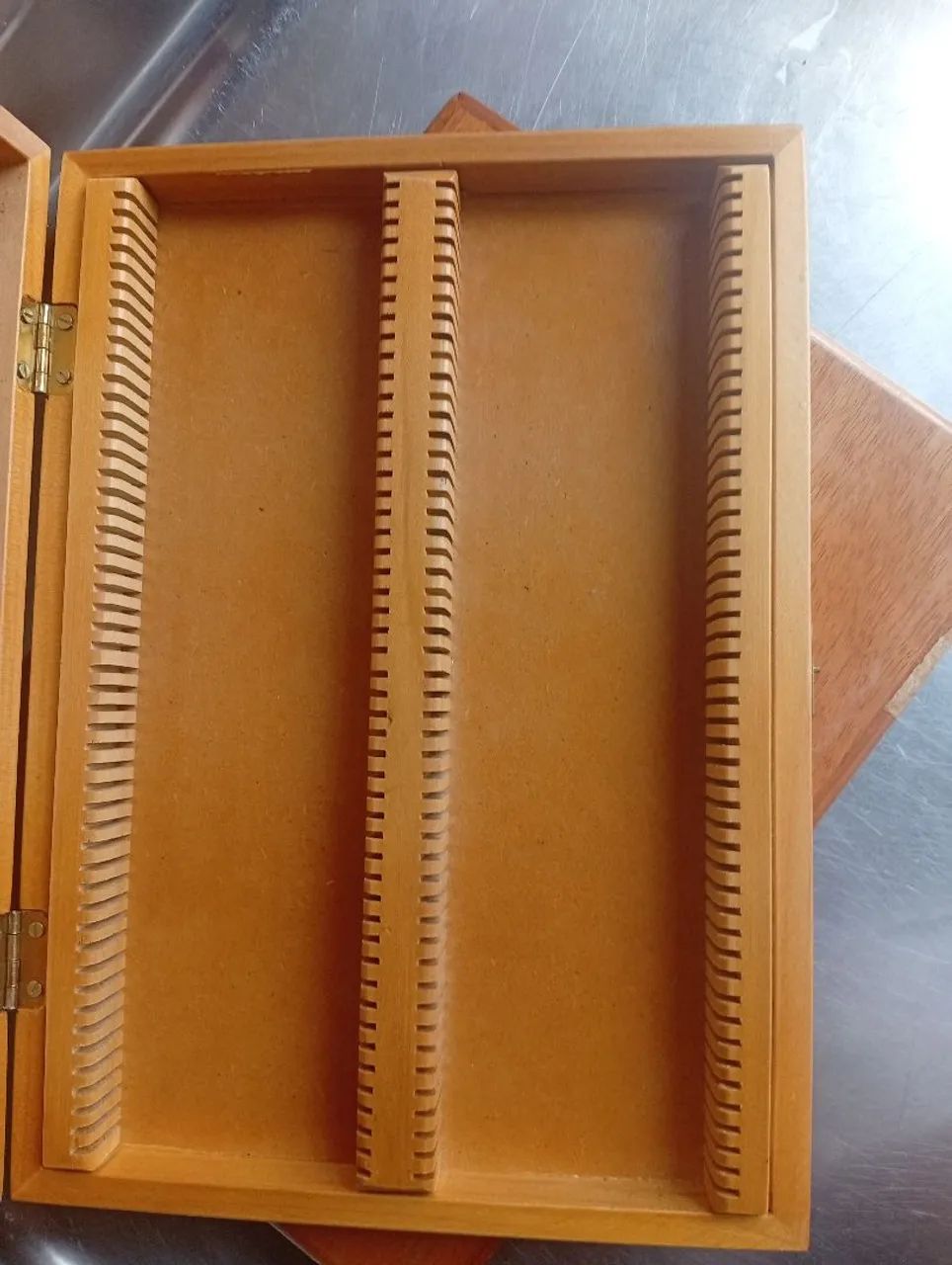 Caixa para armazenamento microscópio - Foto 2