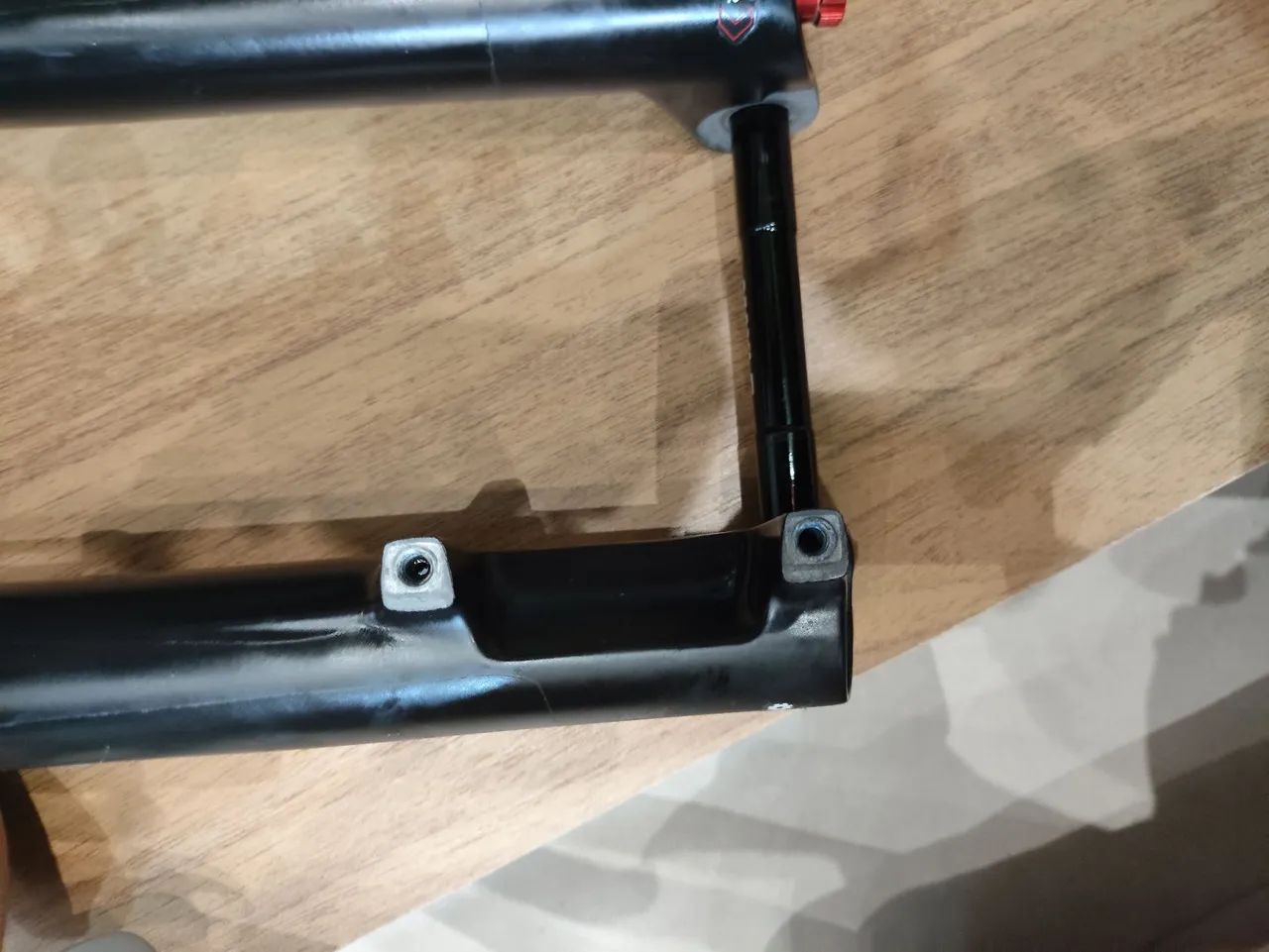 Suspensão Rock Shox Reba Boost 100mm de curso  - Foto 5