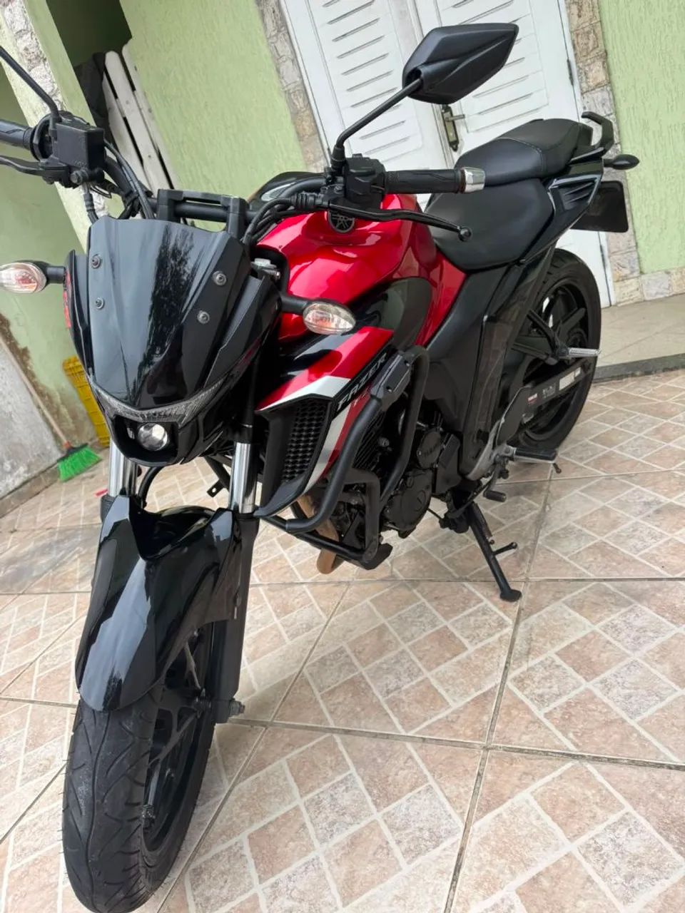 FZ 25 2024 - Foto 2