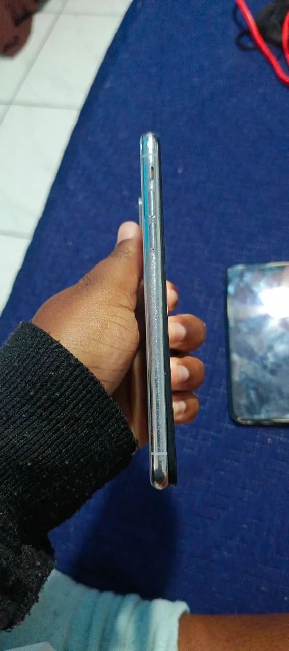 Vendo 2 iPhones x retirada de peças - Foto 5