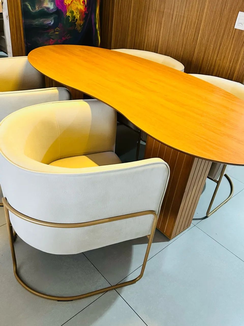 Poltronas/cadeiras Aceito troca leia 