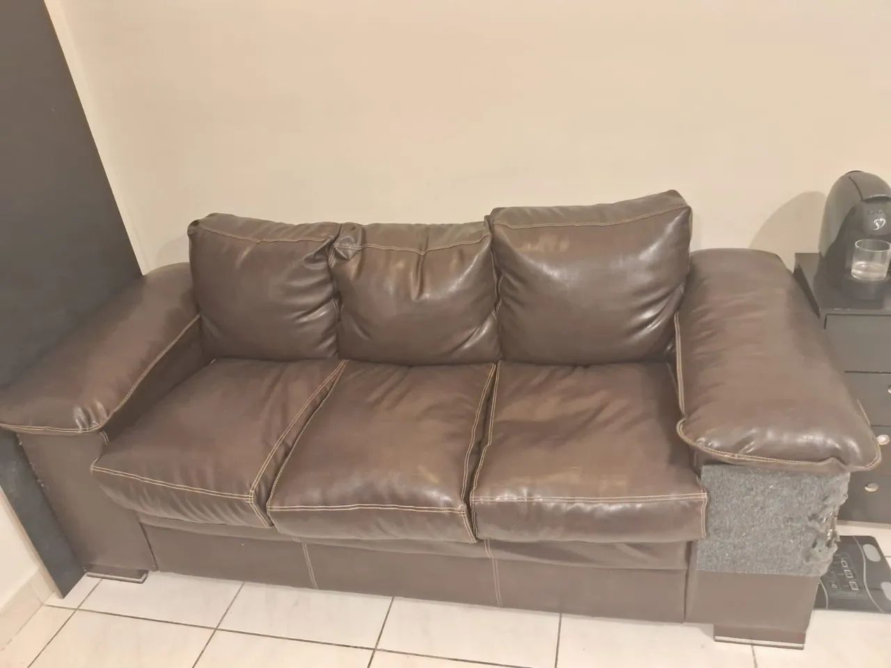 Conjunto Sofá de Couro Legítimo
