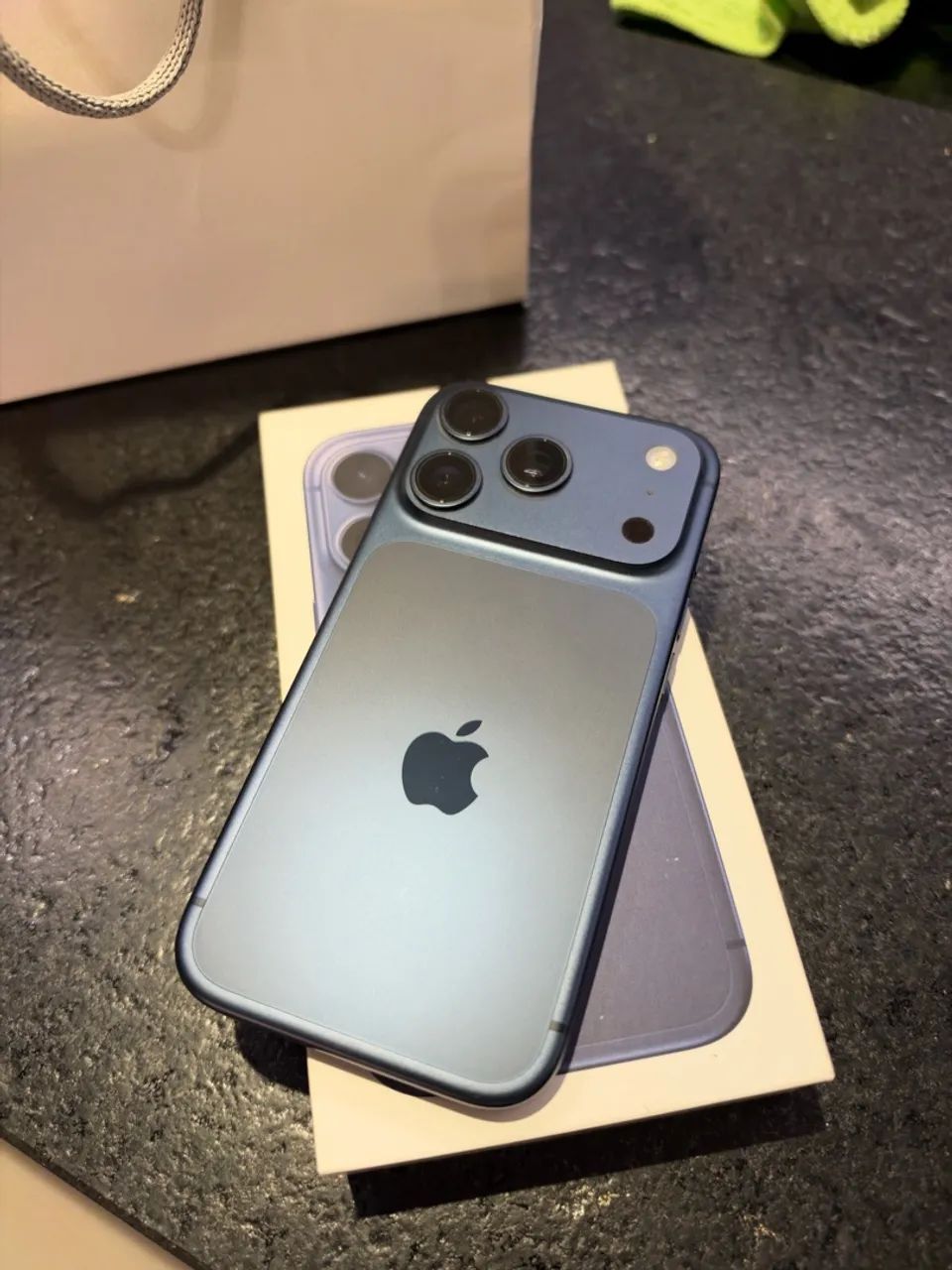iPhone 17 Pro - Foto 2