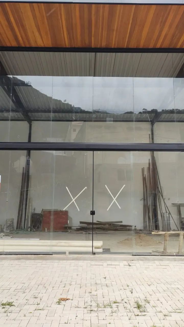 Loja com 49M²  em rua movimentada