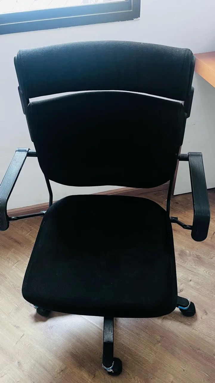 Cadeira Escritório Giroflex Preta - Foto 4