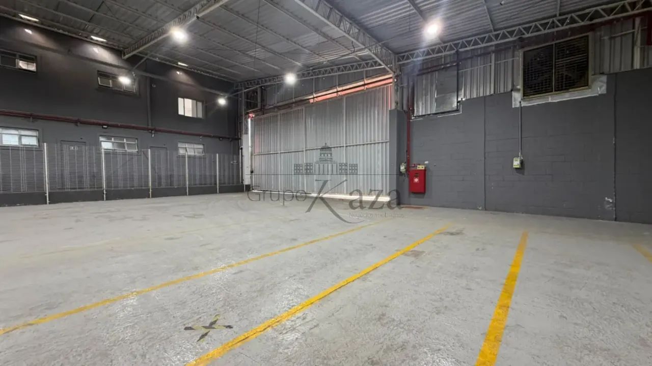 Galpão Comercial - Condomínio Empresarial Eldorado - 2.998,97m². - Foto 2
