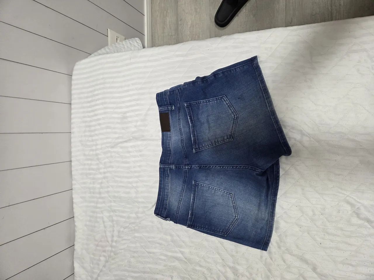 Short jeans stonewash cintura média  - Foto 3