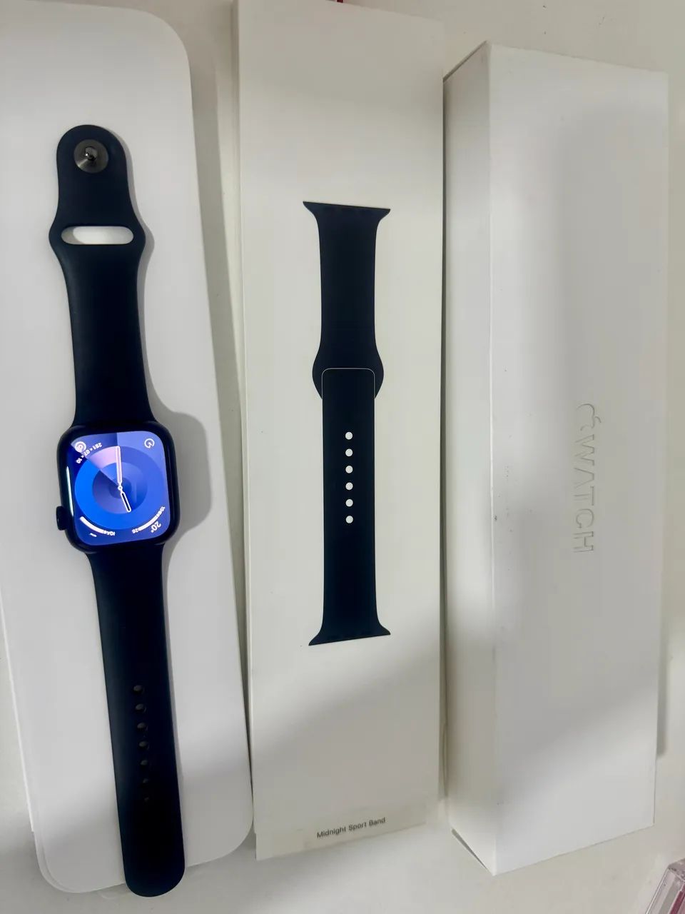 Watch series 8 Midnight Aluminum Case Midnight Sport Band 41MM | M/L Vende se urgente ? 