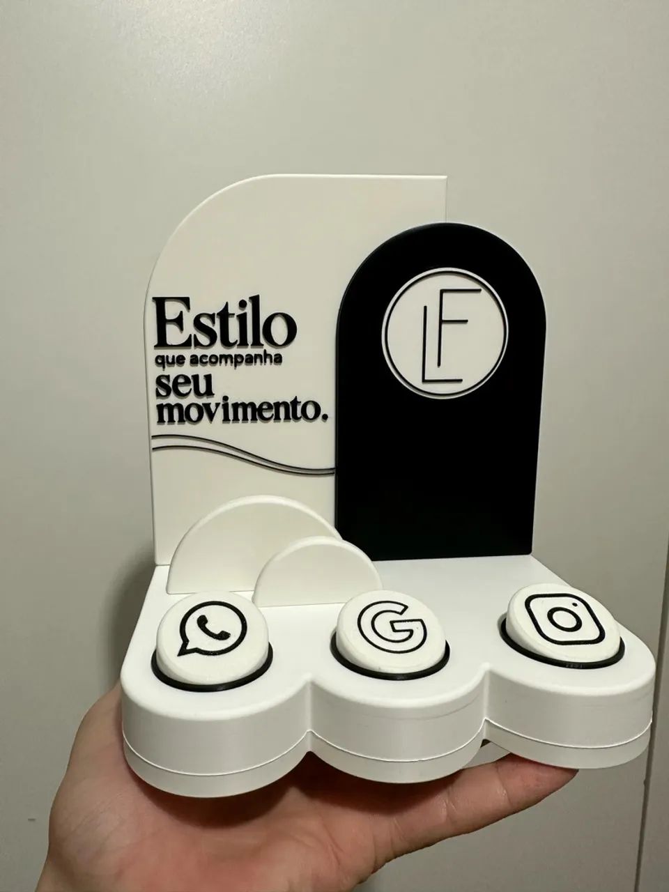 Plaquinha NFC para Comércio com WhatsApp Instagram e Google - Foto 4