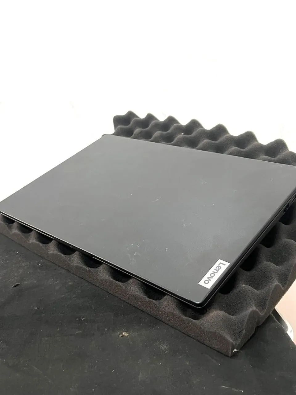 NOTEBOOK LENOVO V15 G2 - Foto 3
