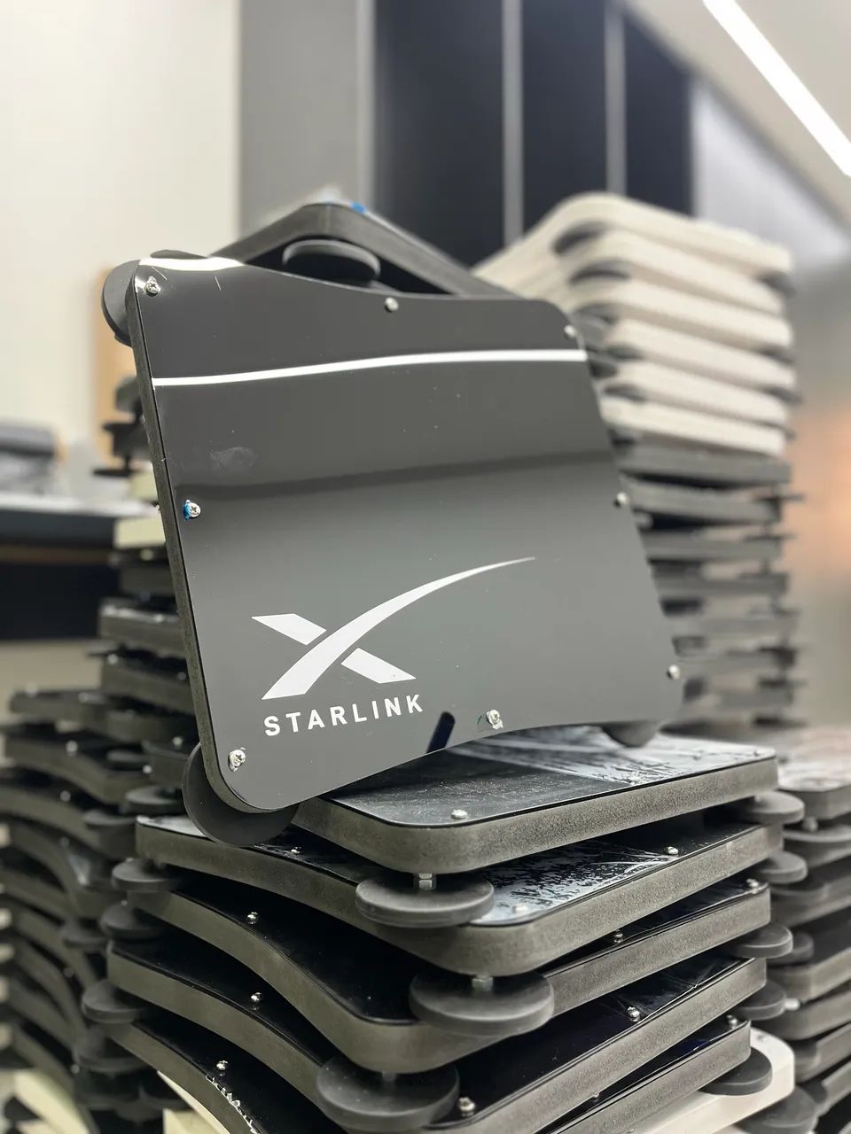 CASE PVC IMÃ 66 PARA STARLINK