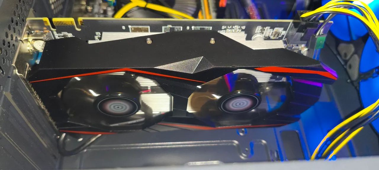 GTX 550ti 4gb - Foto 2