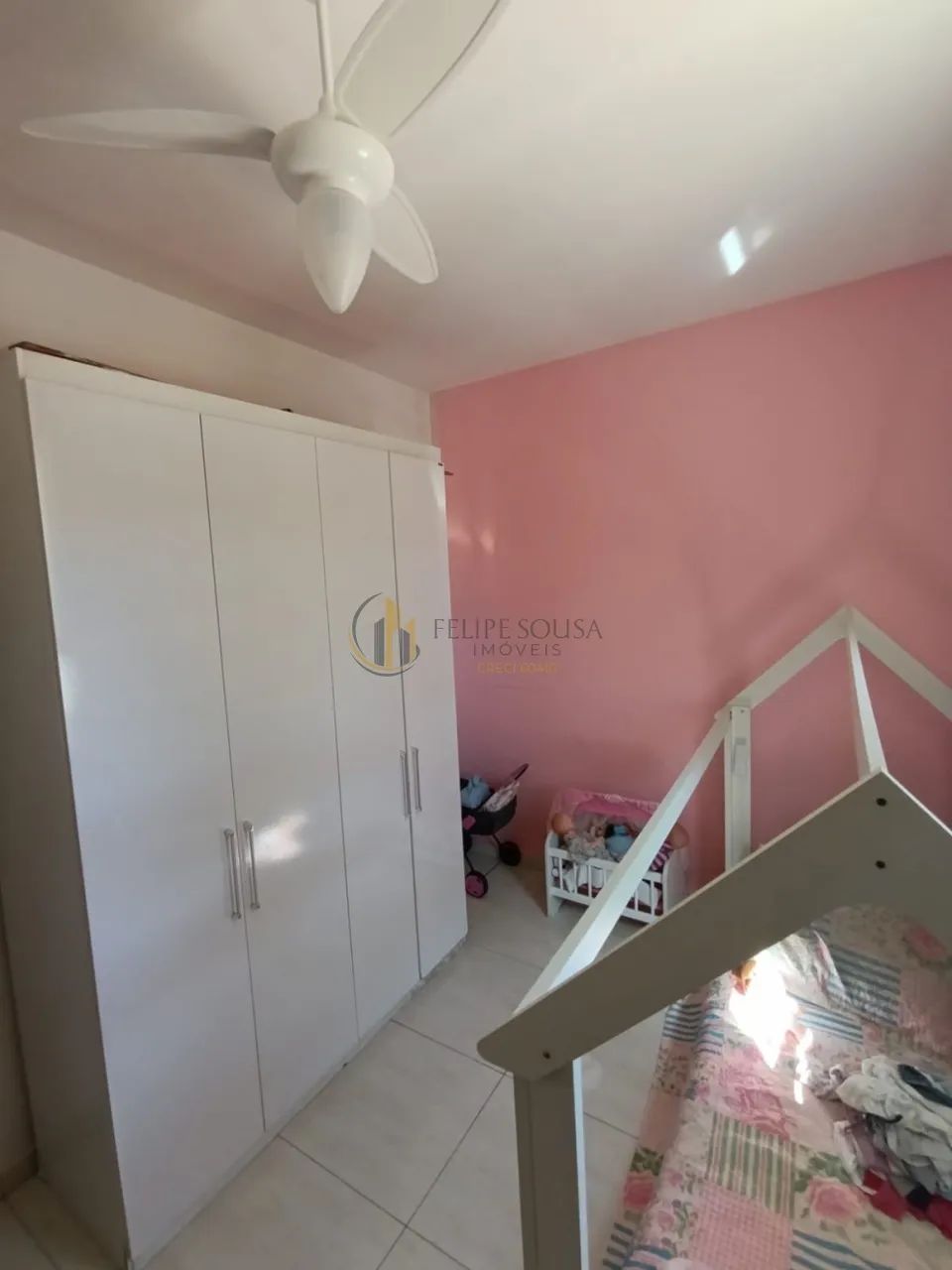 CASA COM EXCELENTE ACABAMENTO - AREA GOURMET PRONTA - 2 QUARTOS E 1 VAGA - Foto 3