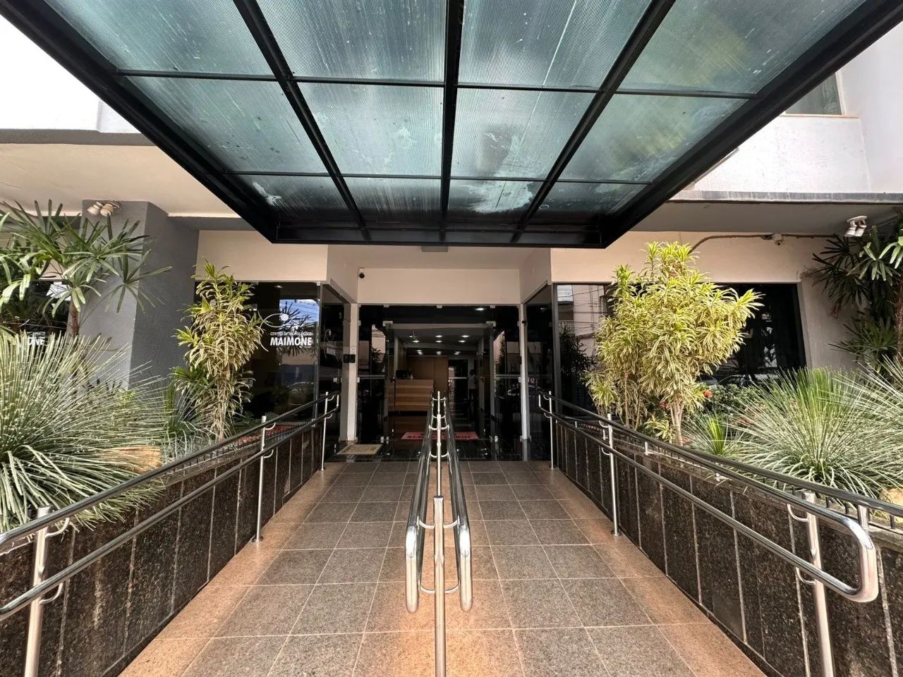 Locação - Sala Comercial na Zona 01 em Maringá - Foto 2