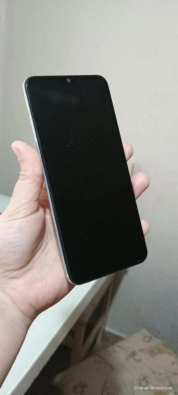 Samsung A50 - Foto 2