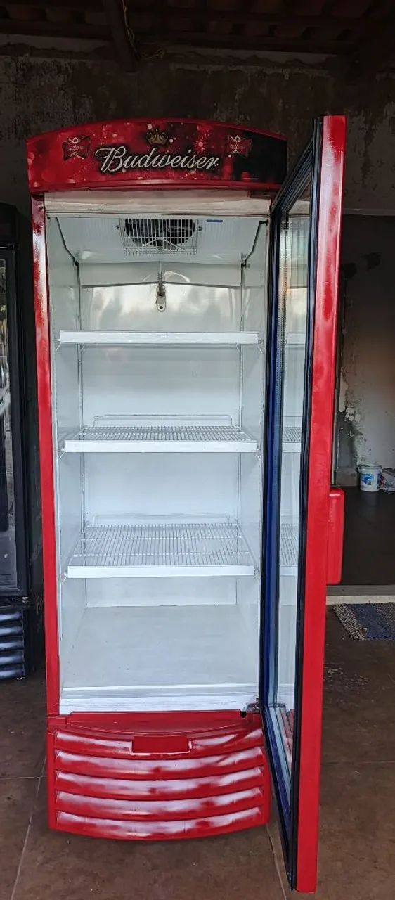 Expositor de bebidas 550 lt metal frio - Geladeiras e Freezers