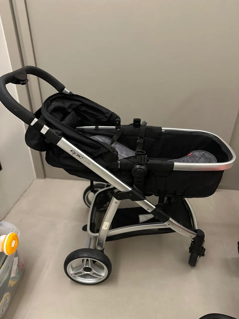 CARRINHO DE BEBÊ + BEB Ê CONFORTO (Acompanha base e acessórios) - Foto 4