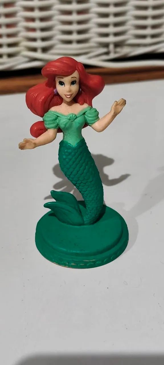 Kit de Personagens Disney - Ariel e Rei Tritão - Foto 5