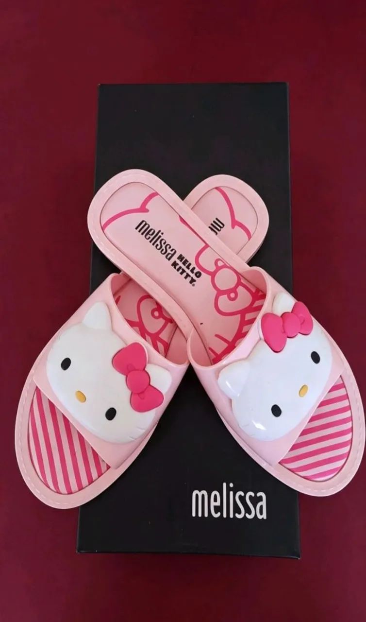 Chinelo hello Kitty Rosa 36