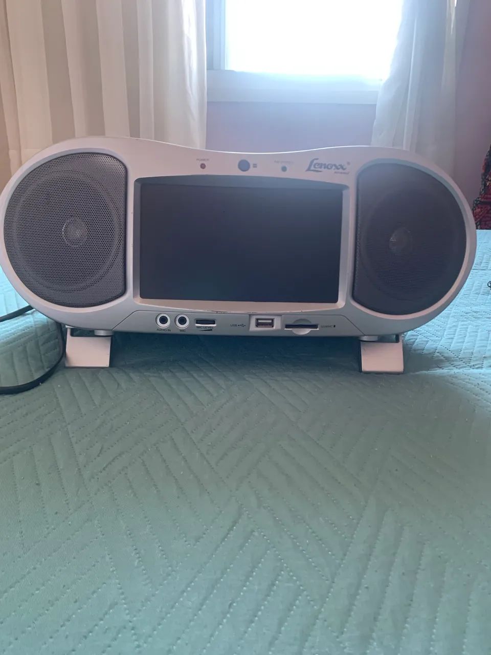 RADIO COM DVD PLAYER E TV /AM/FM BIVOLT - Foto 2