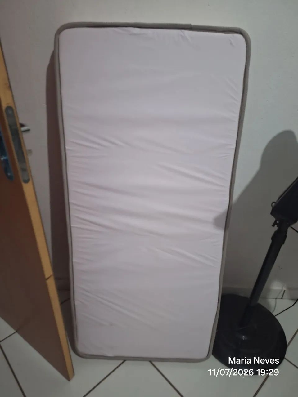 Berço  com colchão  - Foto 2