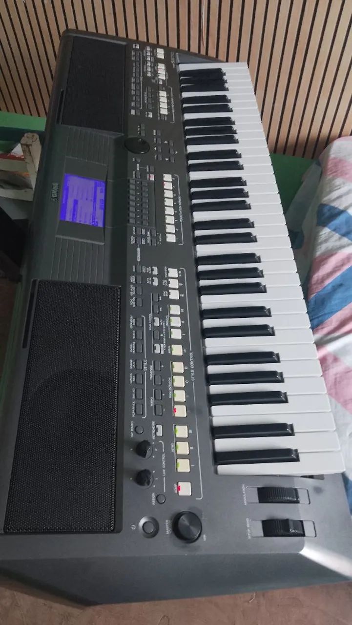 Vendo teclado Yamaha psr 670 