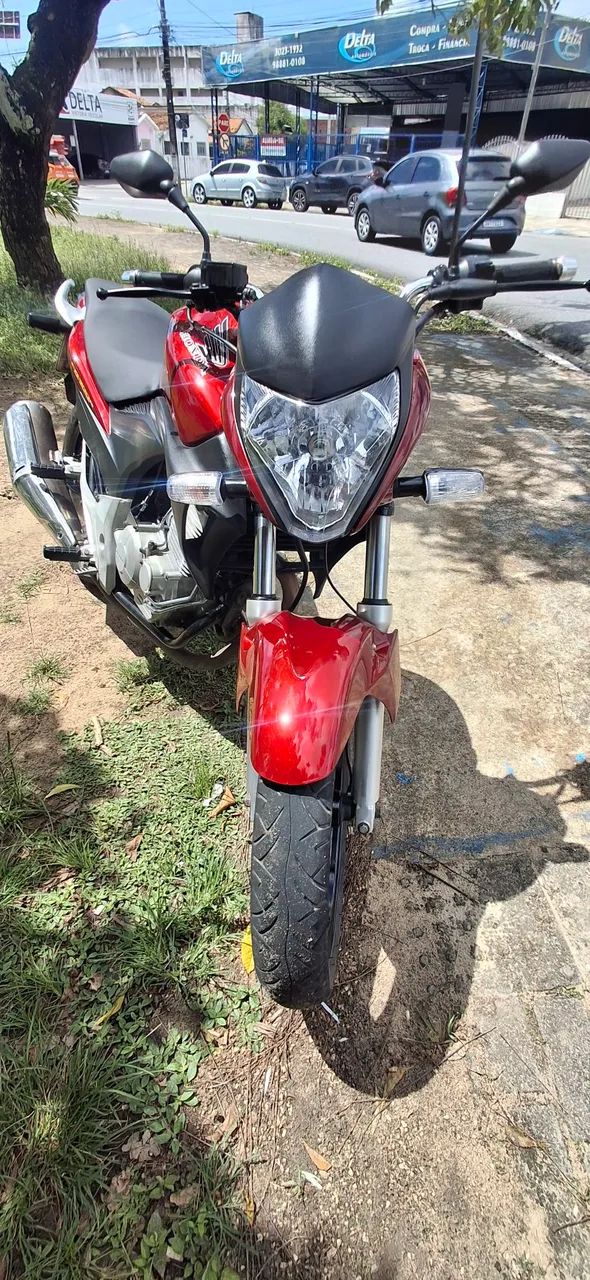 CB300 2012 - Foto 2