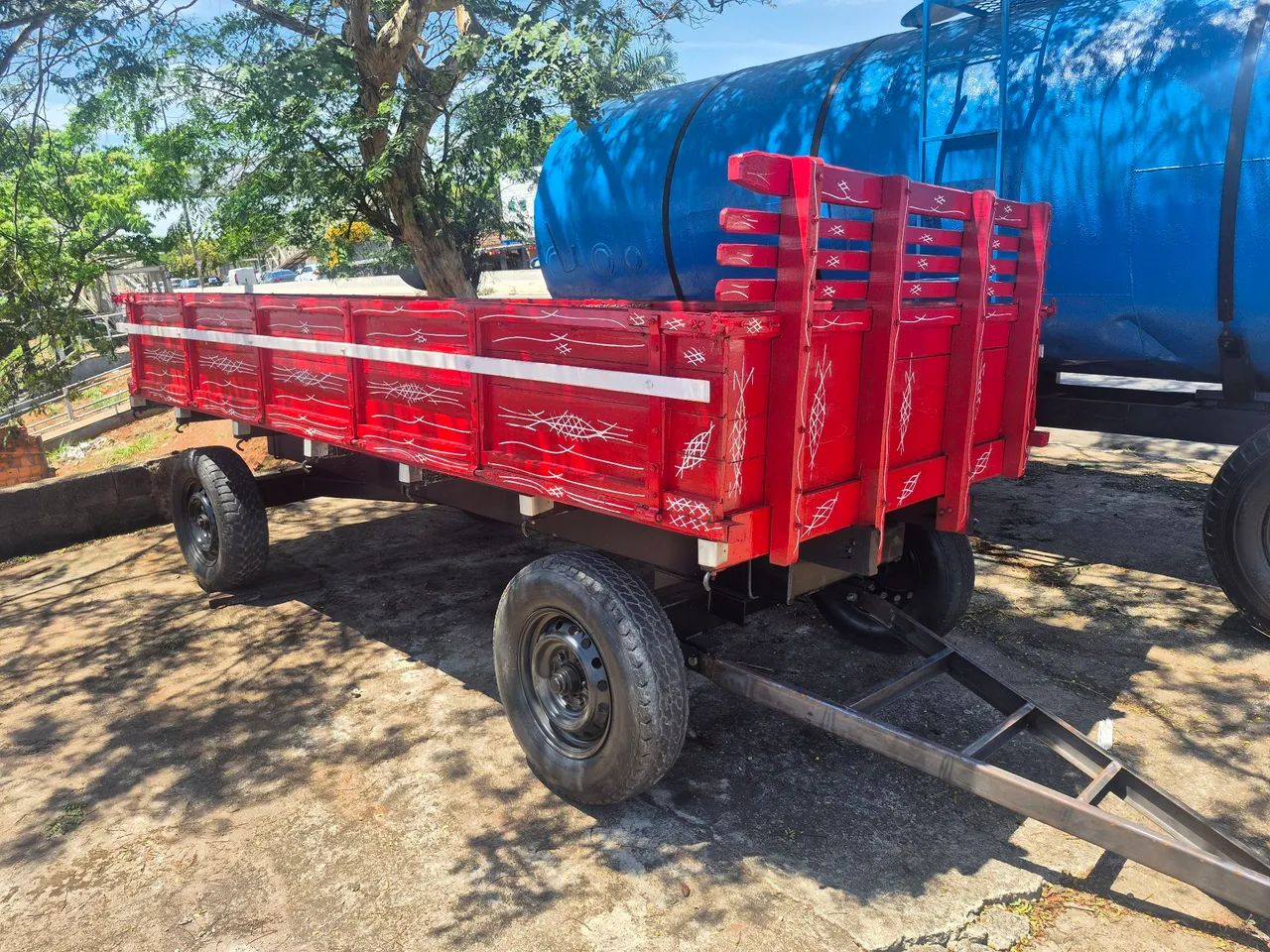 Carreta Agrícola basculante Hidráulica  - Foto 5