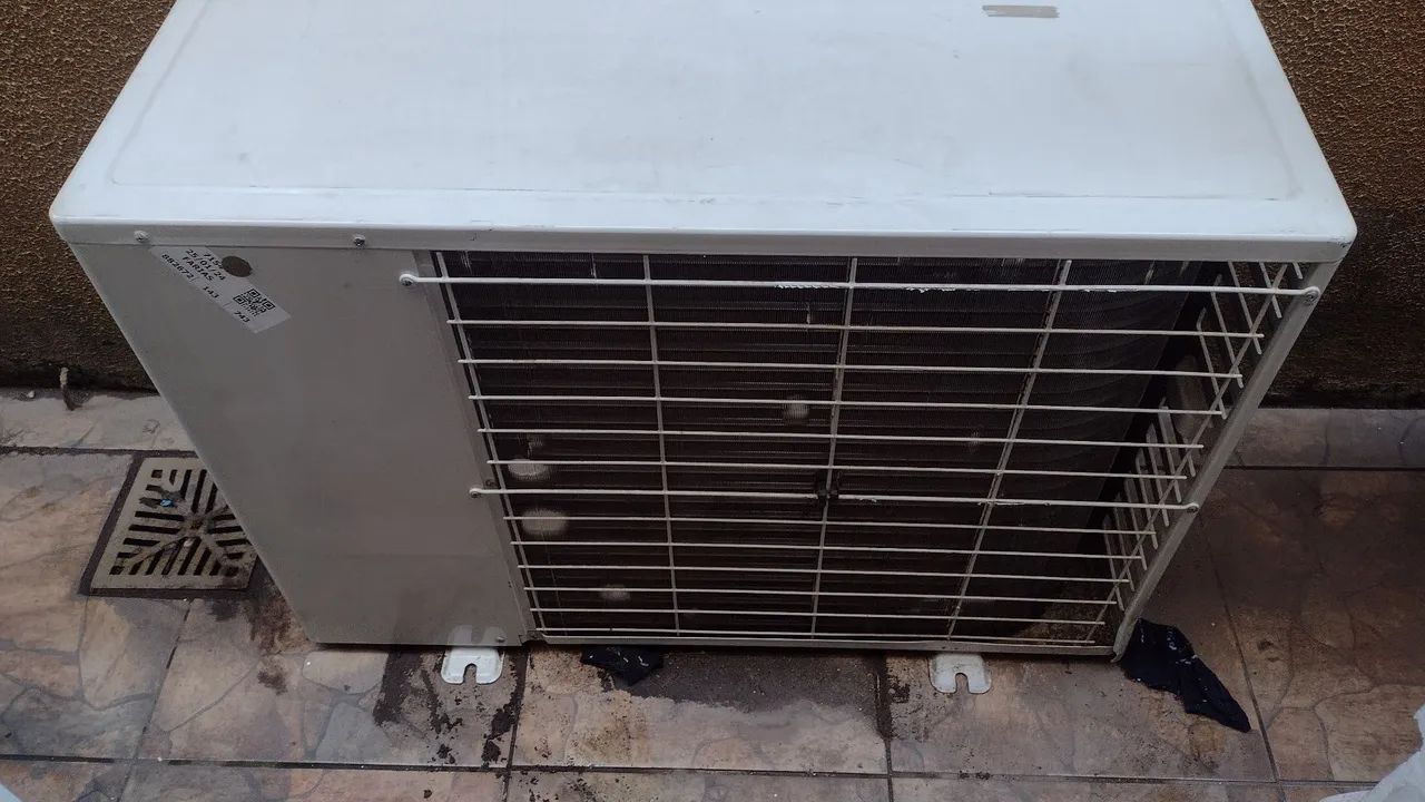 Ar condicionado 24000 BTUs  - Foto 2