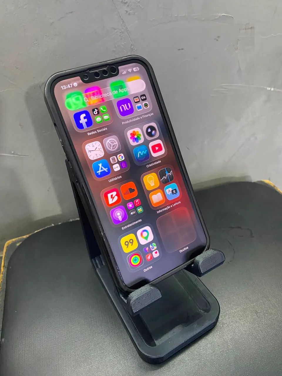 iPhone 13