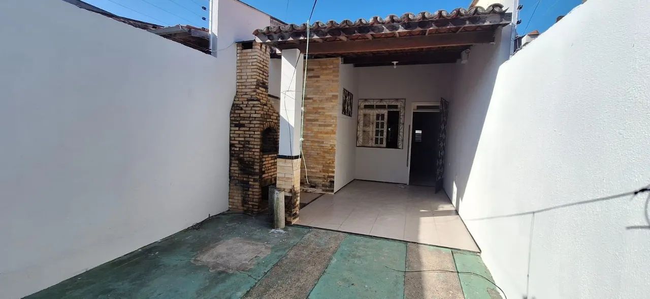 Casa plana no bairro Pedras 
