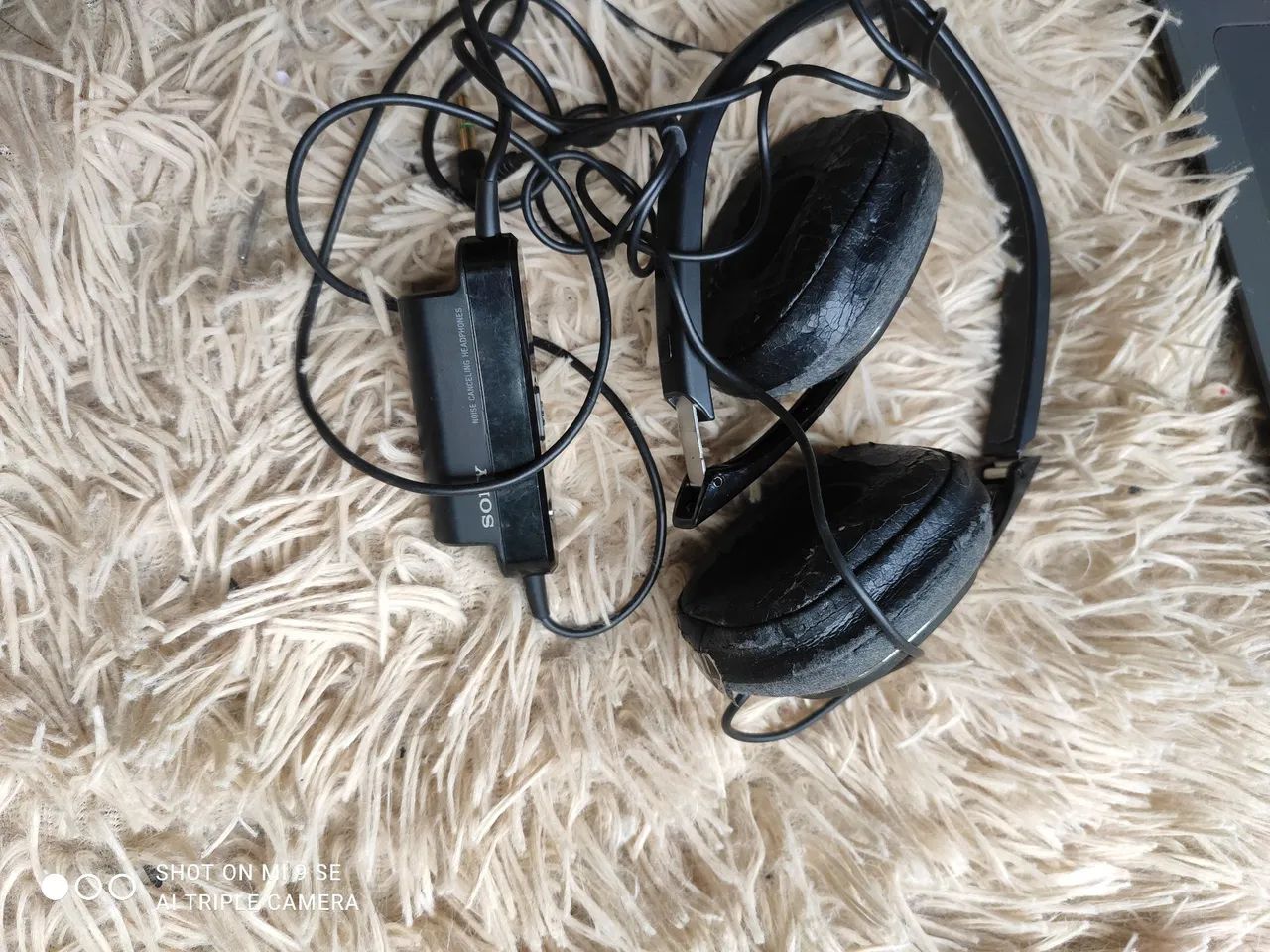 Fone Sony com controlador  - Foto 4