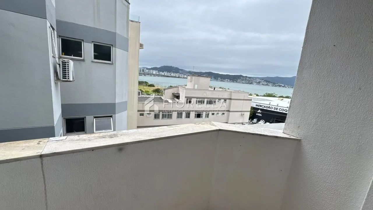 Apartamento 04 dormitórios no bairro Coqueiros, Florianópolis/SC. - Foto 2