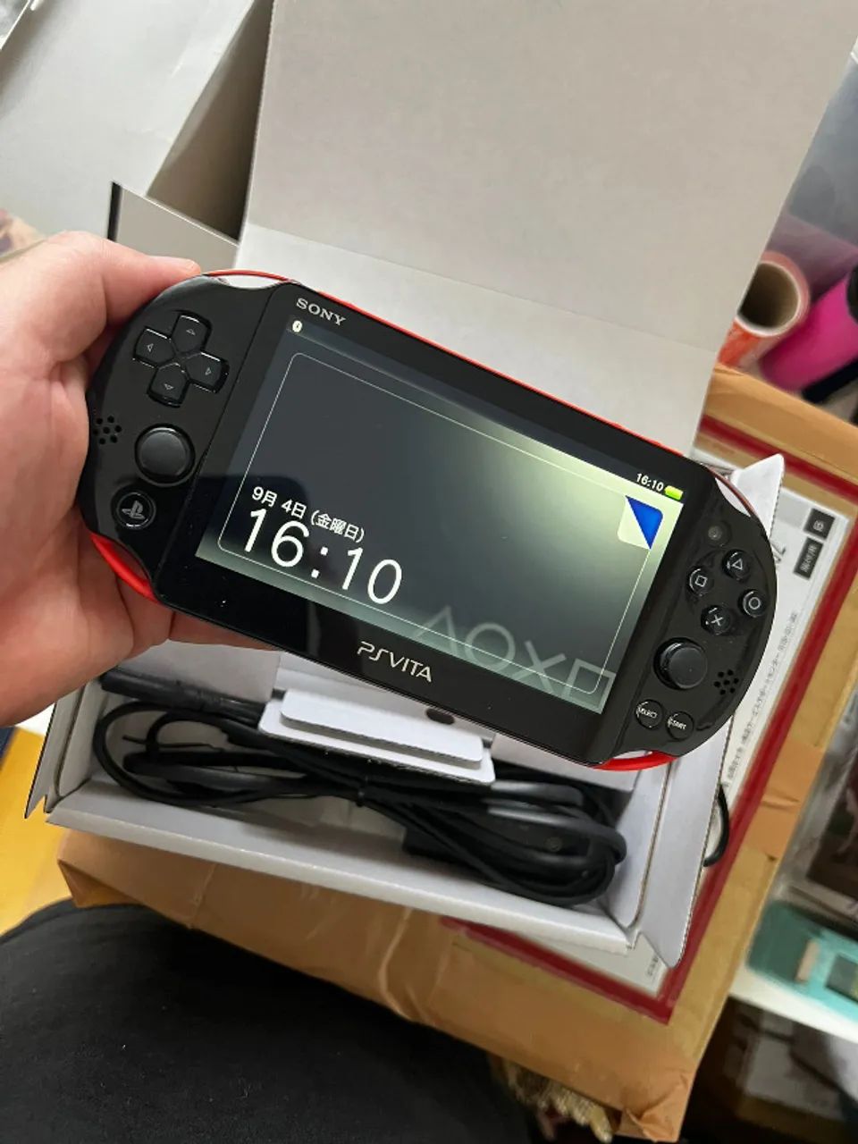 Console PS Vita Slim Red/Black Super Value Pack - Completo e Impecável - Foto 2