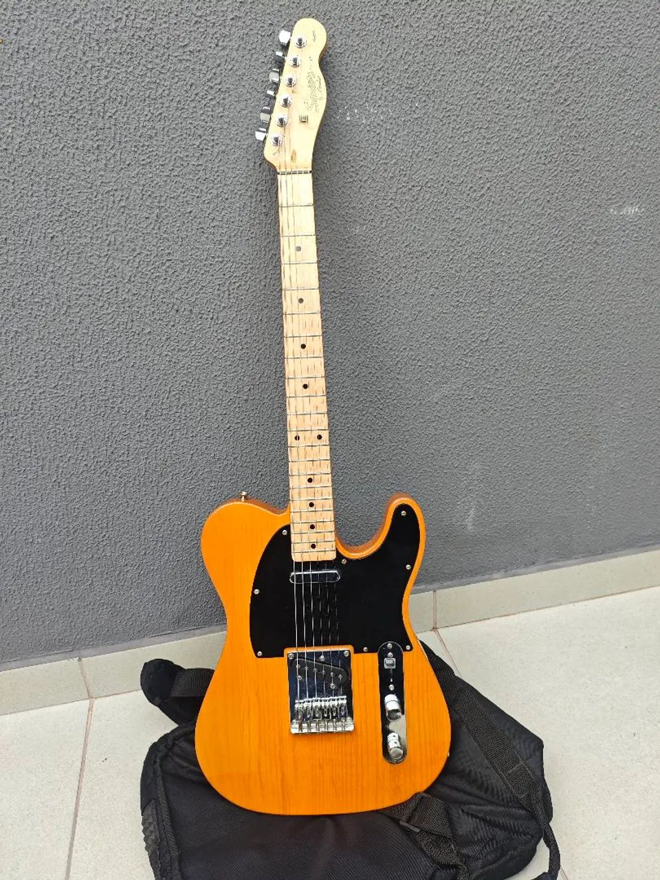 Guitarra Squier Telecaster 