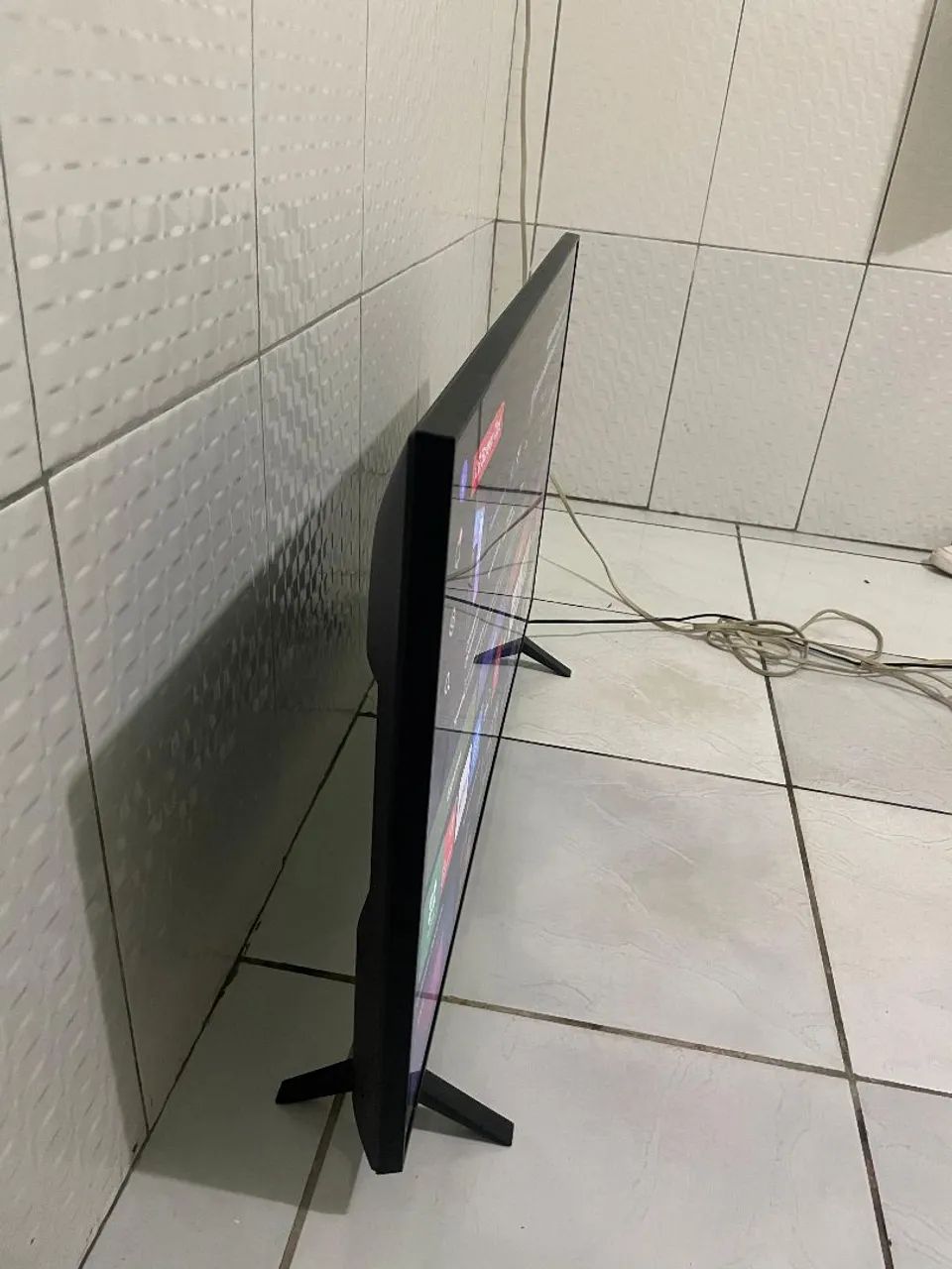 TV LG 43 POLEGADAS 4K - Foto 3