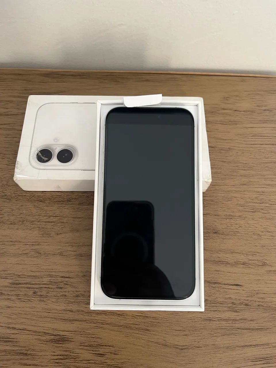 iPhone 16 Branco - Foto 2