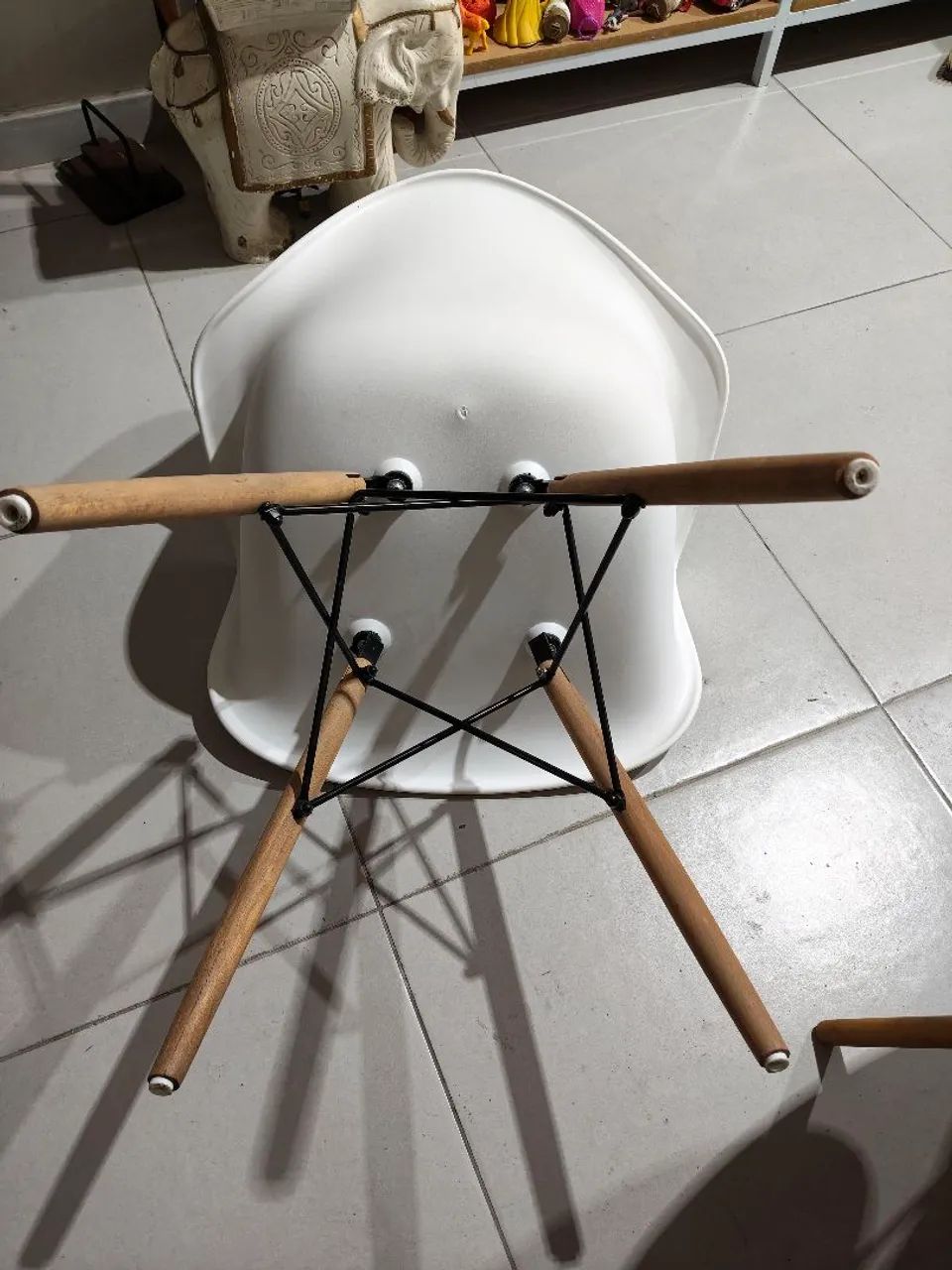 Conjunto de 4 Cadeiras Design Moderno (Estilo Eames) - Foto 3