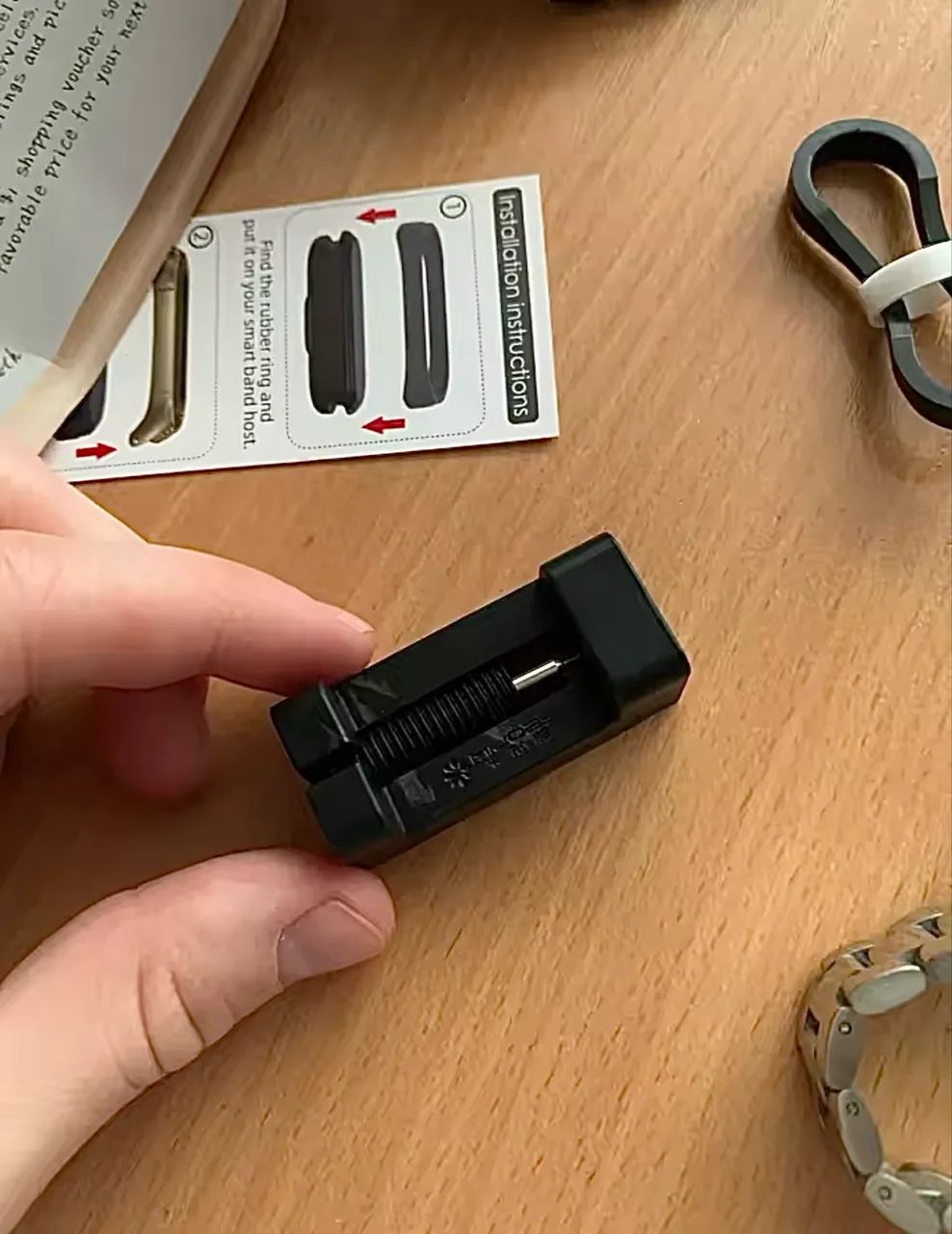 Pulseira de Metal em Aço Inoxidável Xiaomi Mi Band - NOVA - Foto 4