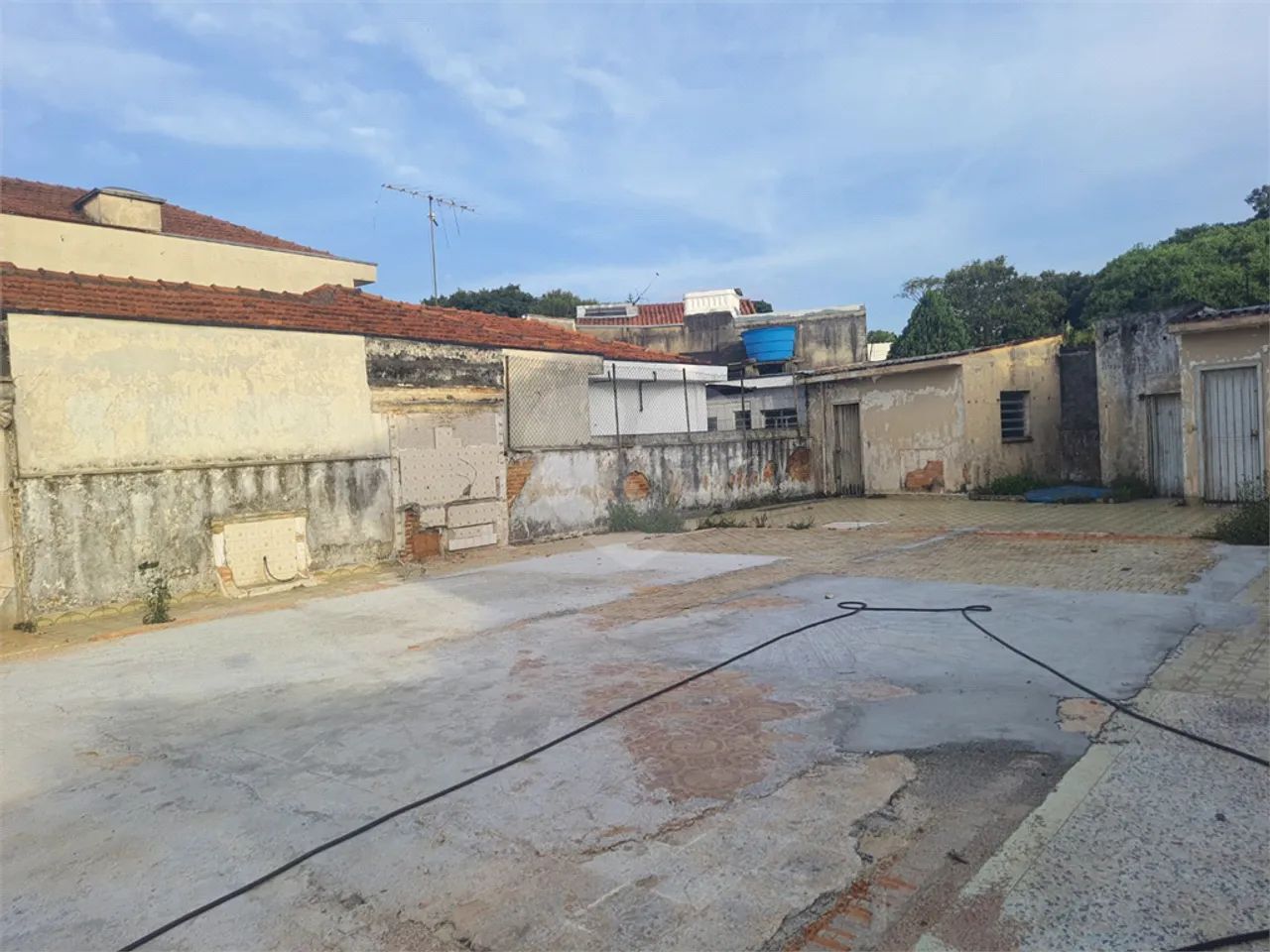 Casa com 1 quartos para locação em Parque são domingos - SP - Foto 2