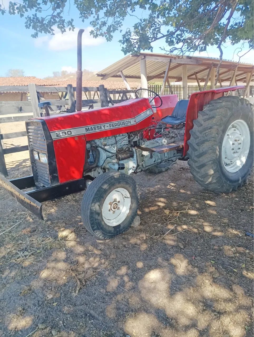 Trator Massey Ferguson modelo 290 - Foto 3