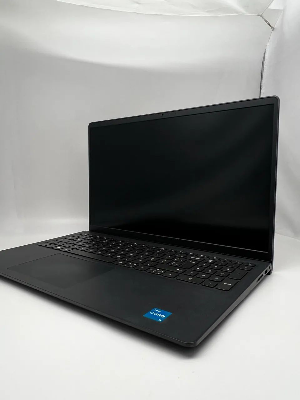 累積1705 Dell 3520 i5 16GB 256GB Office Notebook Dell Latitude 3520 Core i5-1135G7 Memória 16gb Ssd 256gb