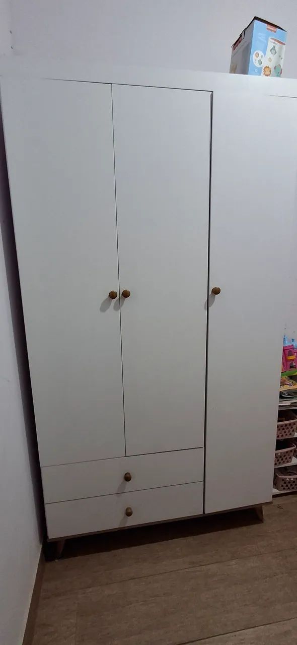 Guarda roupa infantil 