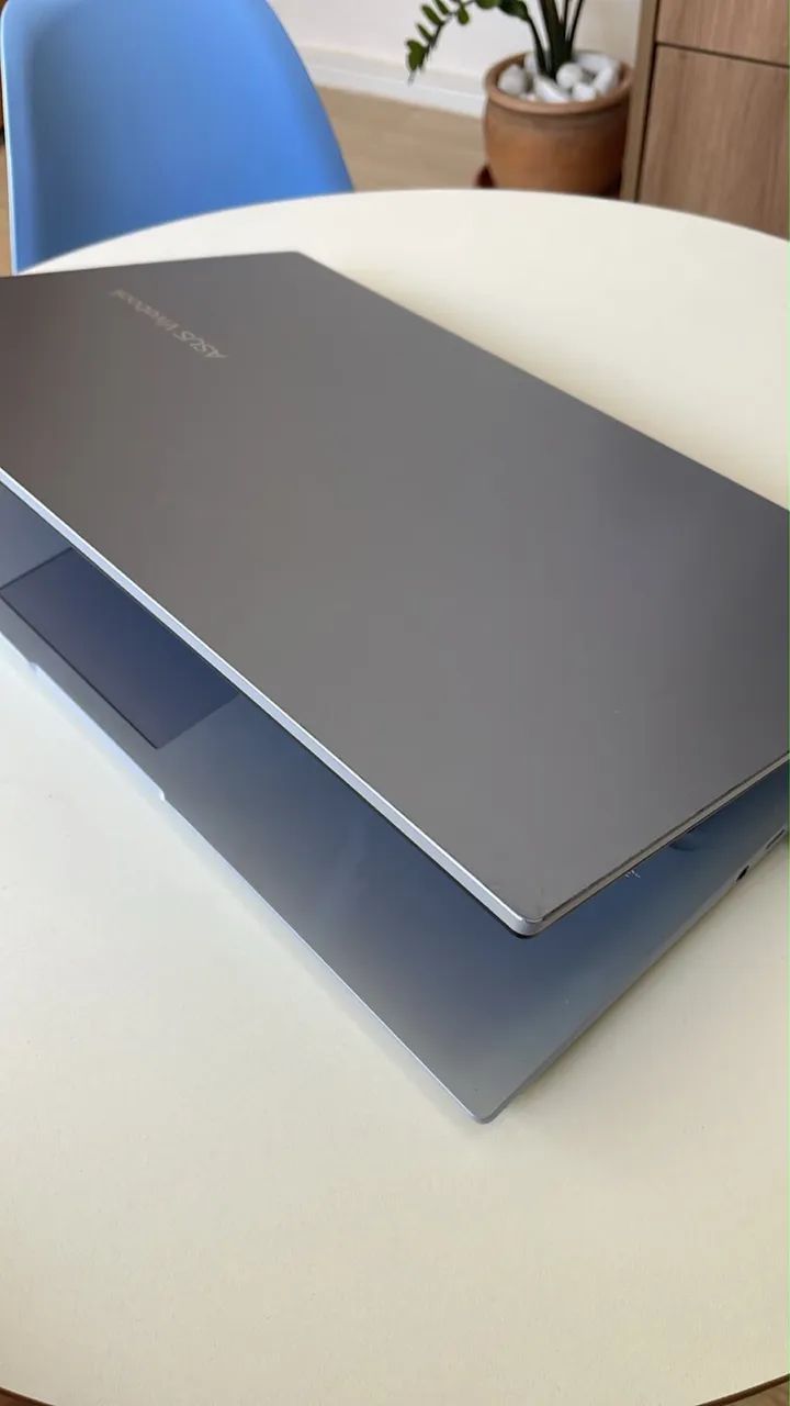 Notebook Asus i5 - 8gb ram - 512 SSD - Vivobook