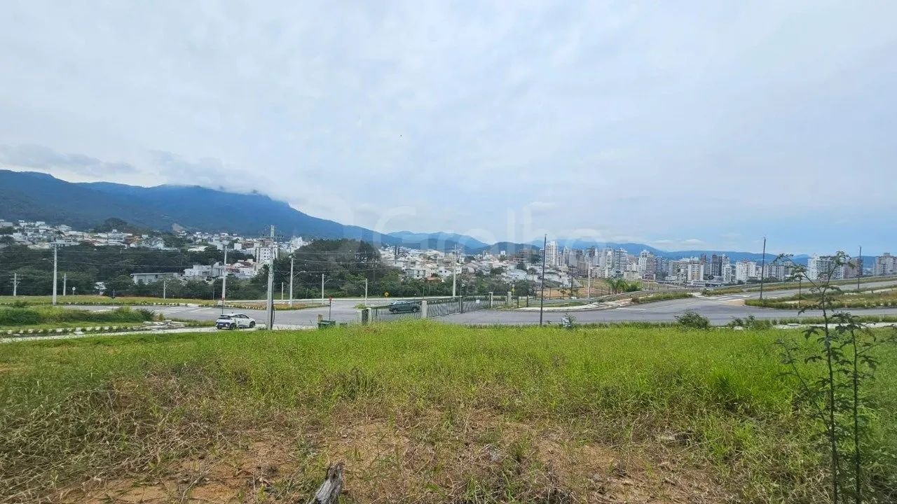 Terreno no Altos da Pedra com 480,00
